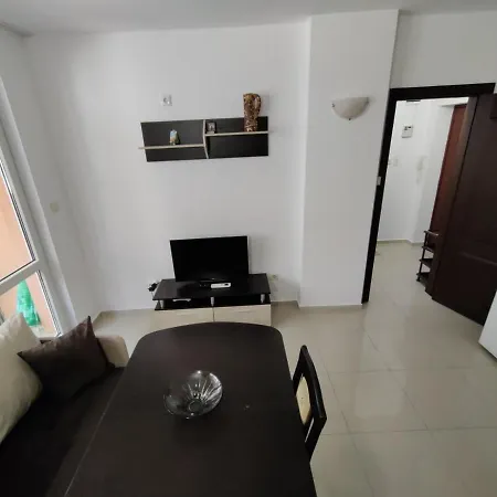 Apartment Tea Pomorie
